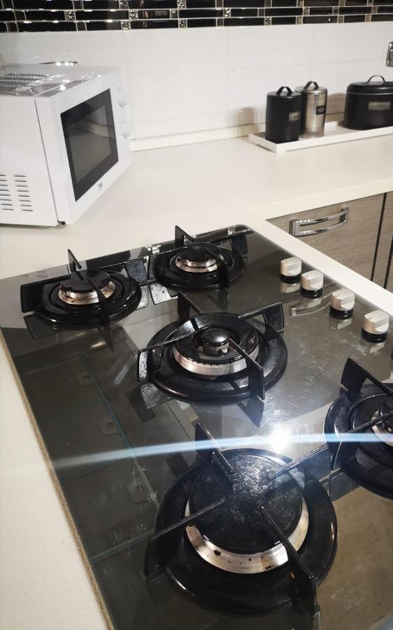 Metro Casa Vacanze Бриндизи Екстериор снимка